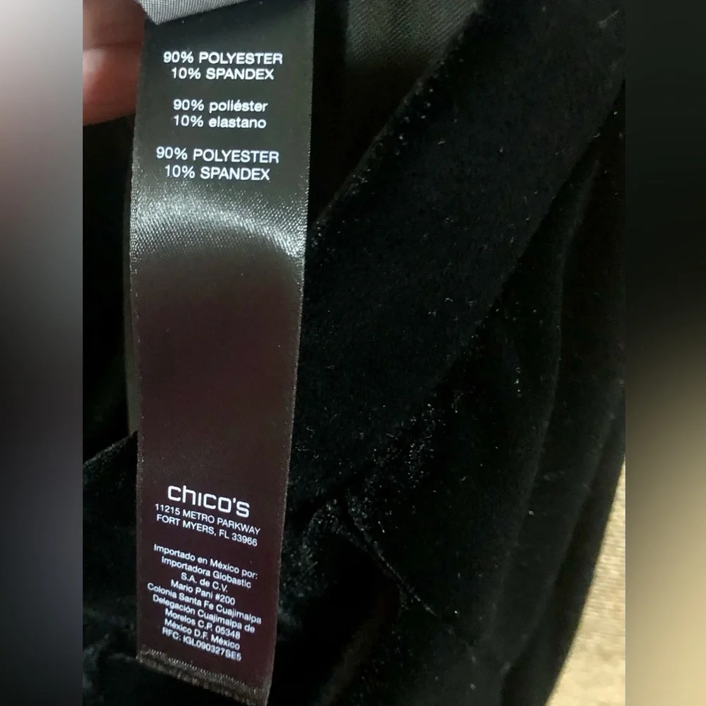 Chico's Travelers Classic Black Wide Leg Velvet Pants Size S NWT - Picture 3 of 5